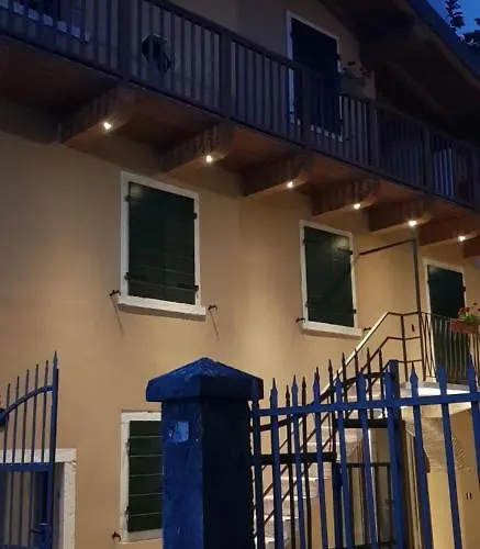 Pensión Casa Nelli Caprino Veronese